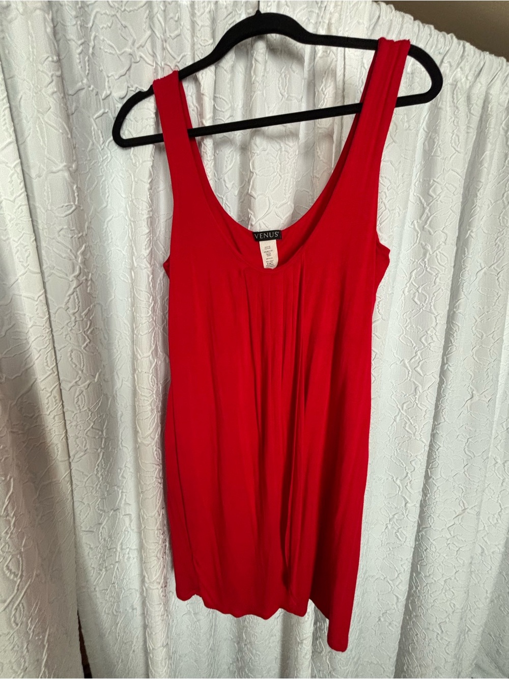 VENUS Bright Red Scoop Neck Tank